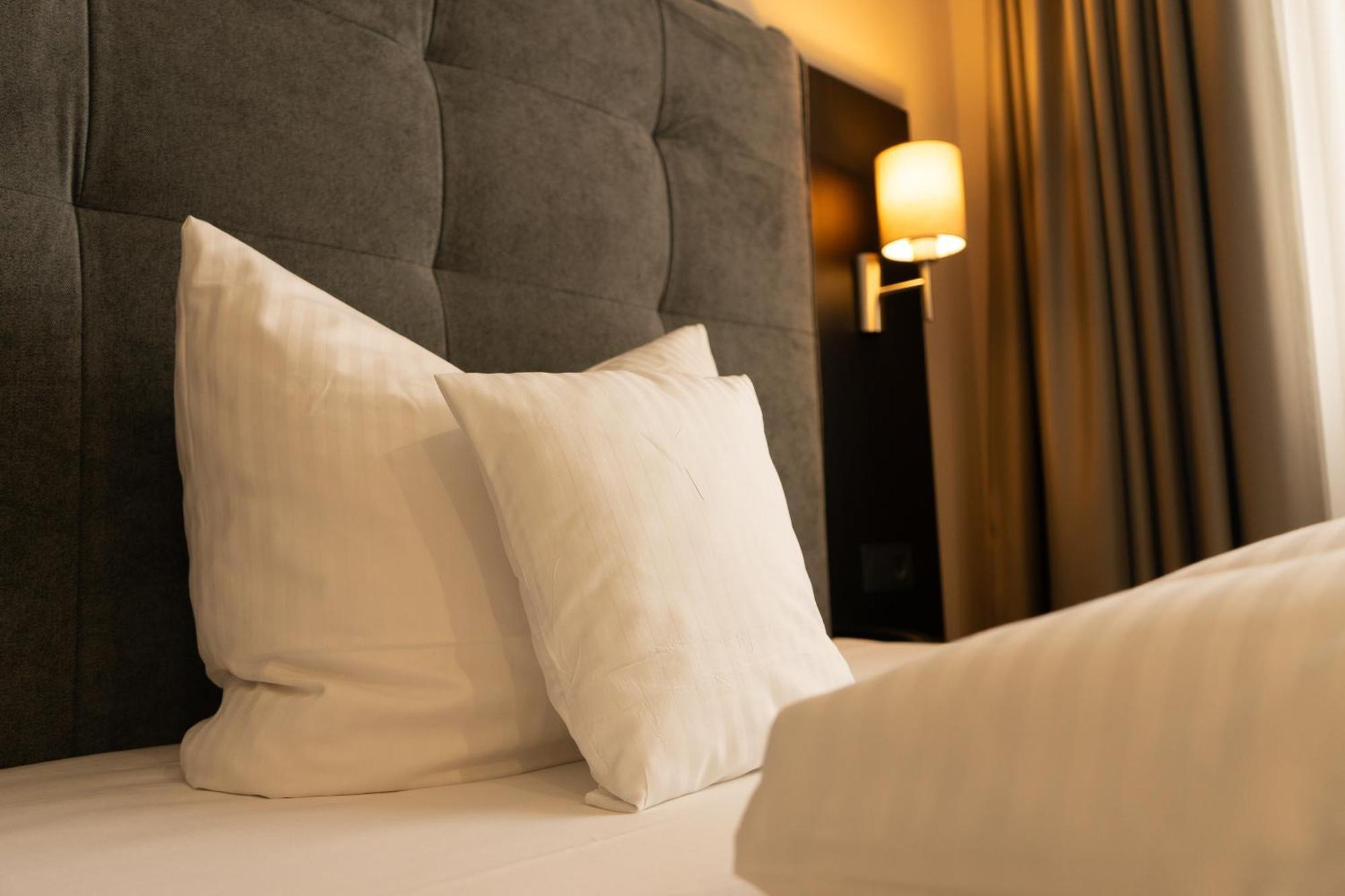 Remstal Hotel ヴァインシュタット エクステリア 写真