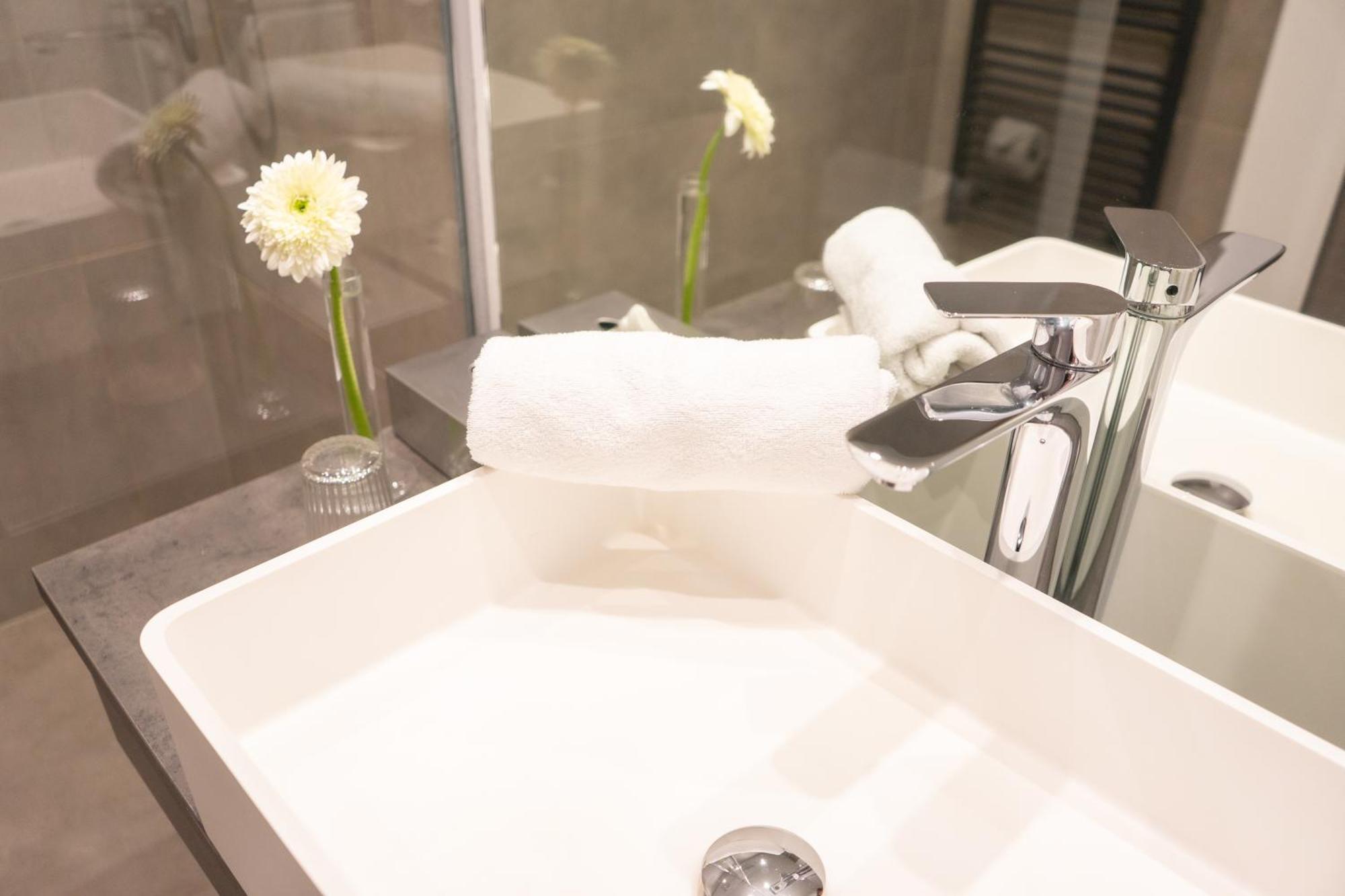 Remstal Hotel ヴァインシュタット エクステリア 写真